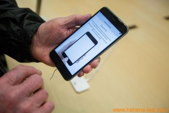 傳iPhone 8將配微LED顯示屏 像素更小更節能